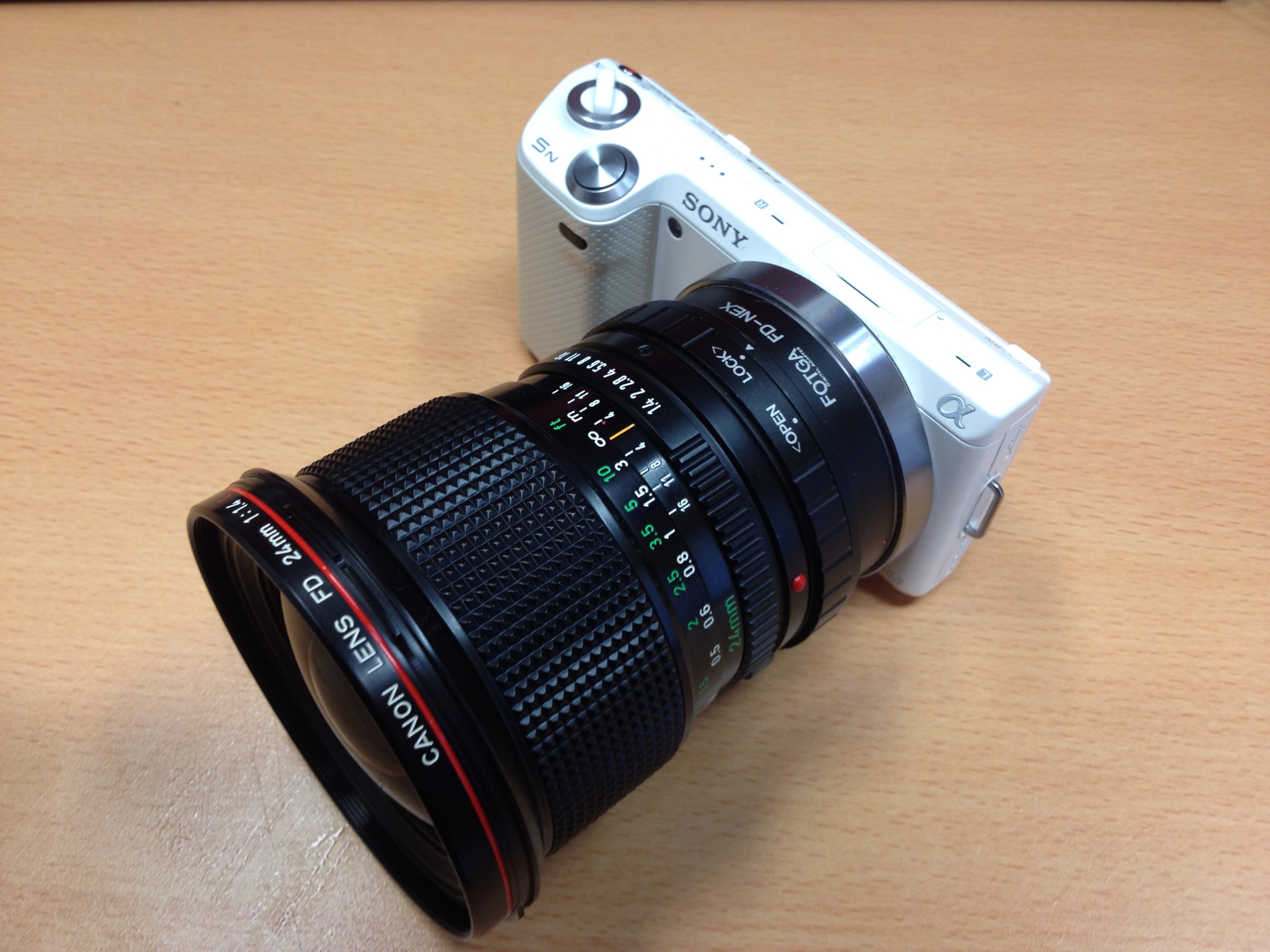 Canon New FD 24mm f/1.4L + SONY NEX 5N: オールドレンズをミラーレス